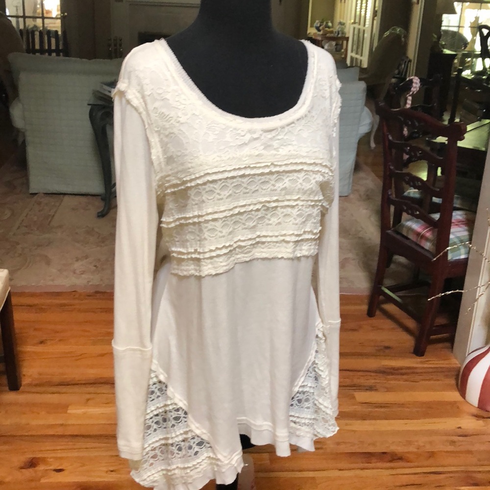 White long sleeve top